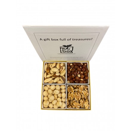 Platter raw nuts variety 4 kinds